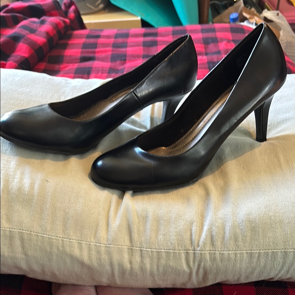 Elegant Black Women's Heels